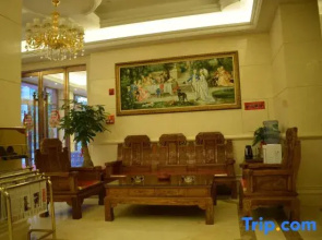 Vienna Hotel (Meizhou West High-speed Railway Station)
