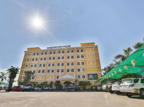Na Chateau Hotel