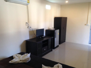 3 Bees Resort
