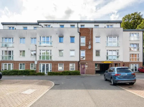 MPL Apartments Watford/croxley Biz Parks Corporate Lets 2 Bed/free Parking