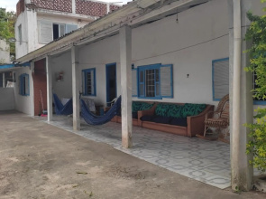 casa de praia em Itapoá SC a uma quadra da praia
