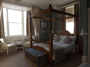 Valentine Guest House