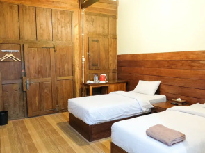 Pendhapa Art Space - Pas Limasan Homestay