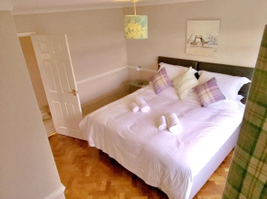 Kings Field Masionette