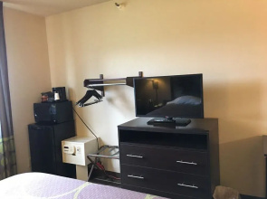 Super 8 Weston Wv