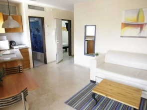 Dizengoff Beach Apartments