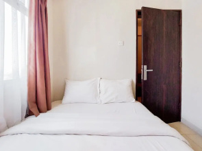 Homey And Simply 2Br At Serpong Greenview Apartment