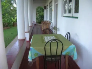 Krinda Walauwa Residence