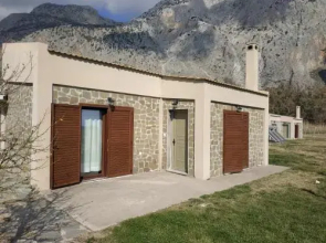 Socrates Organic Village