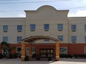 Cotulla Express Inn