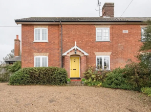46 Ivy Cottage