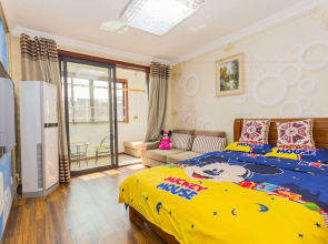 Mickey Wonderful Apartment