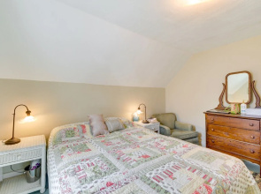 Georgetown Vacation Rental: Gas Grill & Near Beach