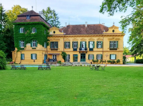 Palais Kneissl