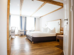 Hotel Aquarium, Ringhotel