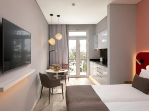 King David Suites 301 by Homie