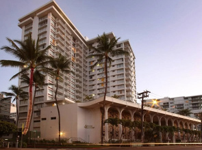 Queen Kapiolani Hotel