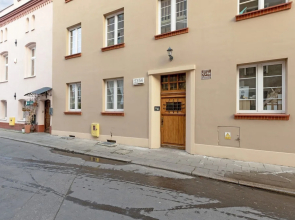 Dom & House - Old Town Straganiarska