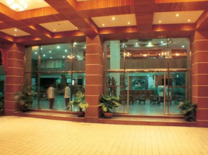 Yuzana Hotel