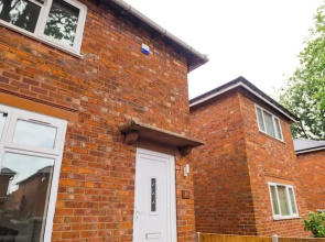 House Sleeps 6 - Parking,garden,family&contractors