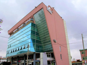 Yoly Addis Hotel