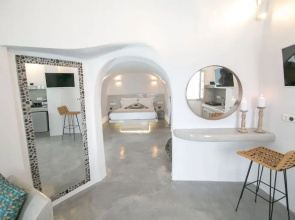 Kaleidoscope Luxury Cave Houses