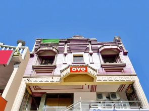 OYO 93214 Lewis Paradise