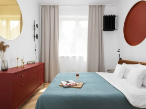 oompH Warsaw Central Vintage Apartment