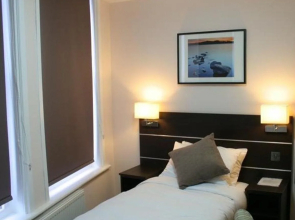 BayTree Hotel