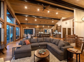 18 - Ponderosa Peak 5 Bedroom Home by Redawning