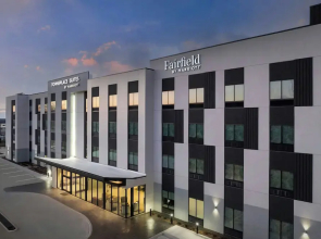Fairfield Inn & Suites by Marriott Paris