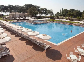 Vertia Luxury Resort