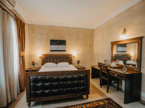 Royal Stone Houses - Goreme