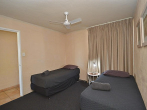 Riverview Holiday Apartment 2 - Kalbarri WA