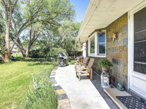 Walk to Main St: Carbondale Apt w/ Shared Patio