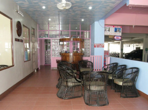 Anchana House by Zuzu