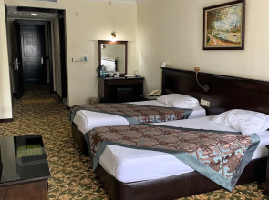 Omur Hotel