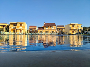 Tondoris Apartments