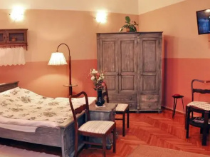 Promenade Apartment