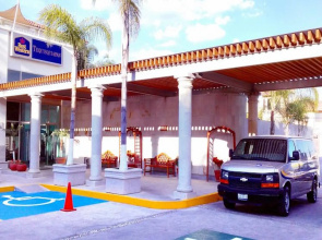 Hecthorny San Carlos Tequisquiapan, BW Signature Collection