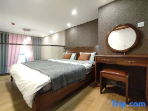 Ying Homestay (Haikou Evergrande Tourism City)