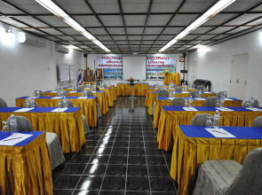 Basaya Beach Hotel & Resort