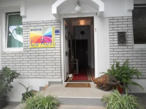 LaRos Apartments