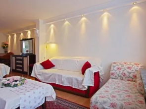 Private Apartment Relax Lincoln (4532)