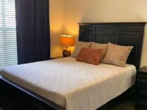 Legacy Villa 602 - 3 Bedroom 2 Bath Condo - Quiet Beachside Neighborhood