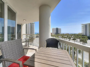 St Lucia 506 by RedAwning