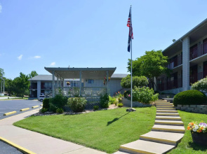 Ramada by Wyndham Branson