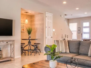 Solara Resort Townhouse, Private Pool Near Disney