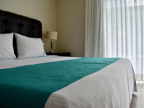 Country Hotel and Suites