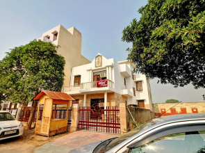 OYO 83899 Baikhunth Dham